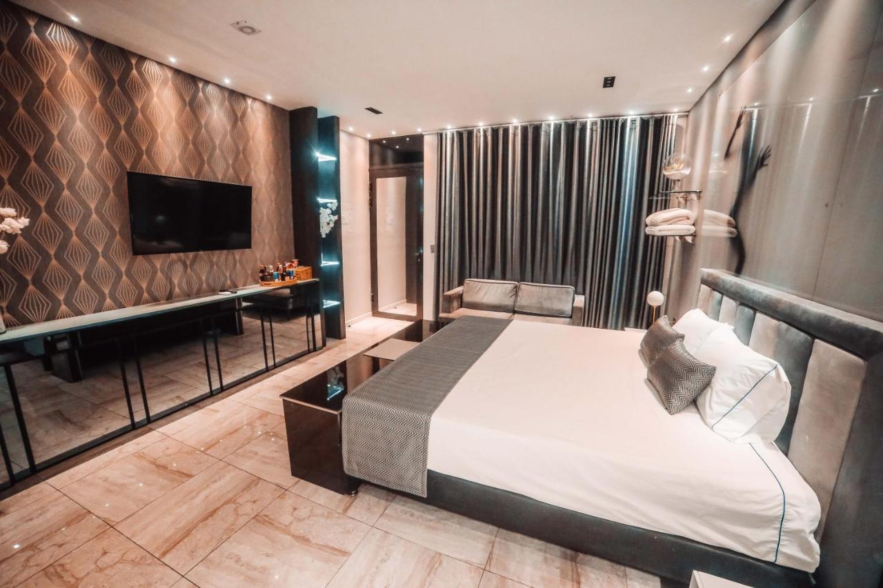 מדיין 1Million Luxury Suites מראה חיצוני תמונה