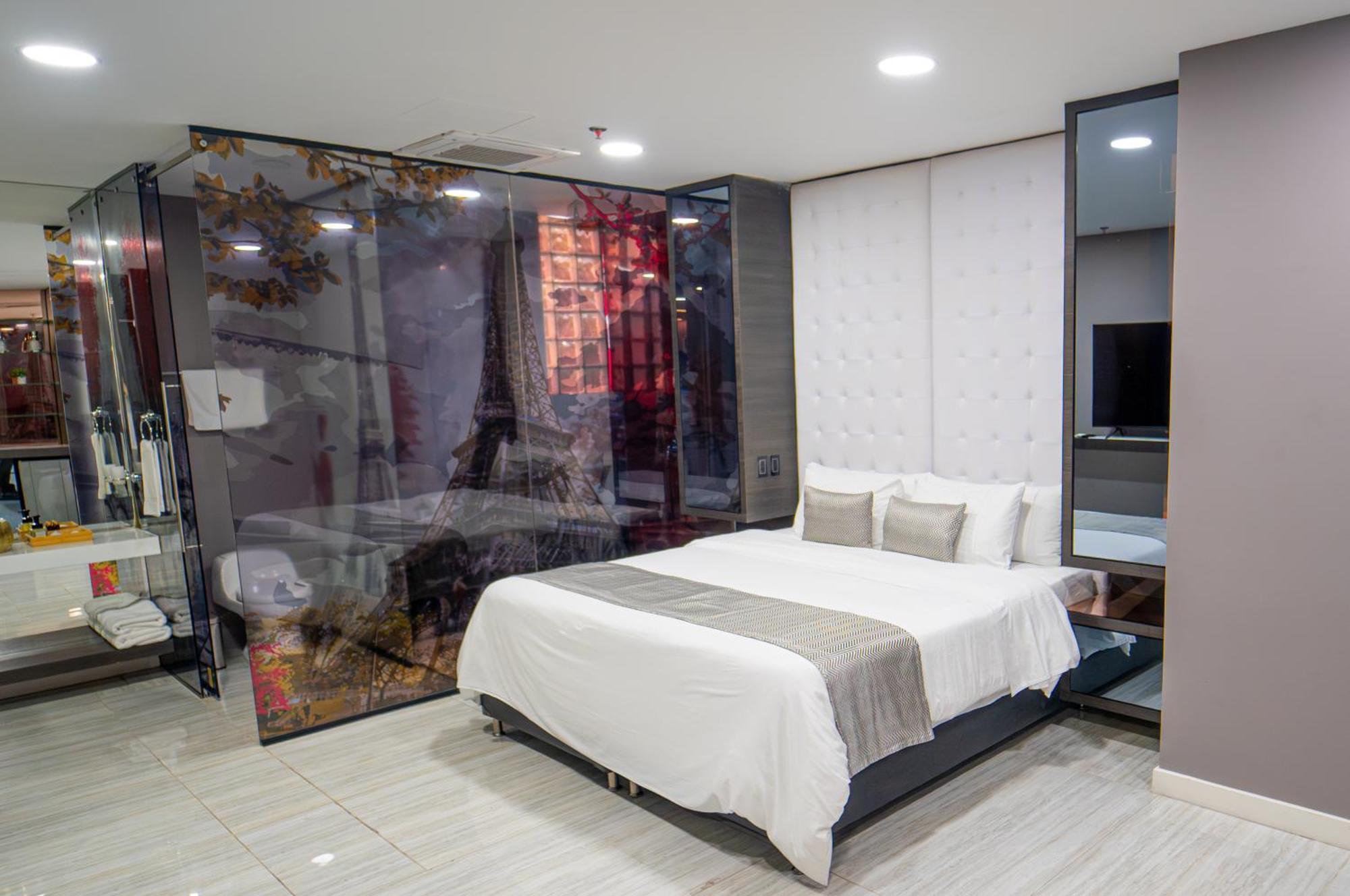 מדיין 1Million Luxury Suites מראה חיצוני תמונה