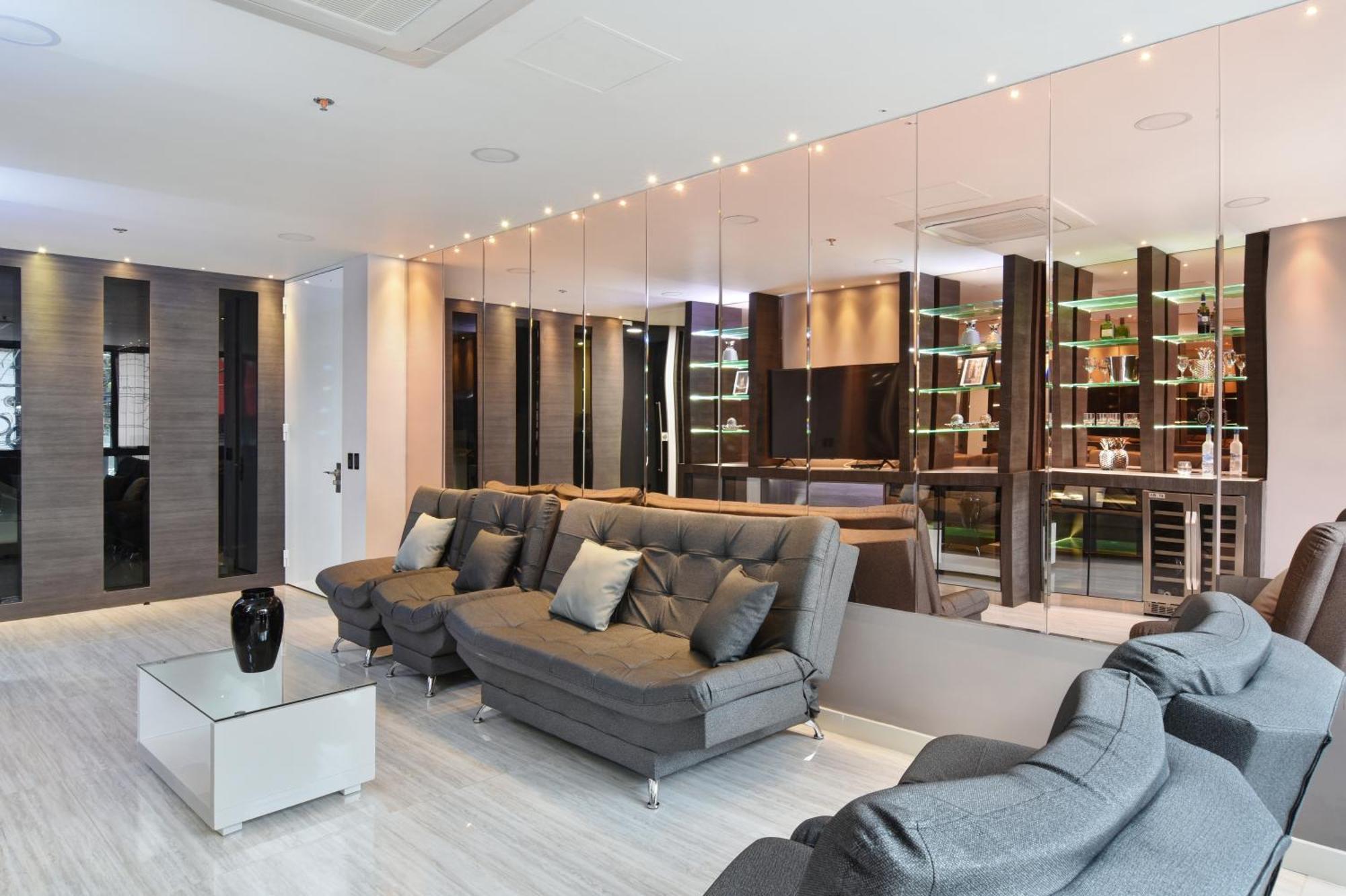 מדיין 1Million Luxury Suites מראה חיצוני תמונה