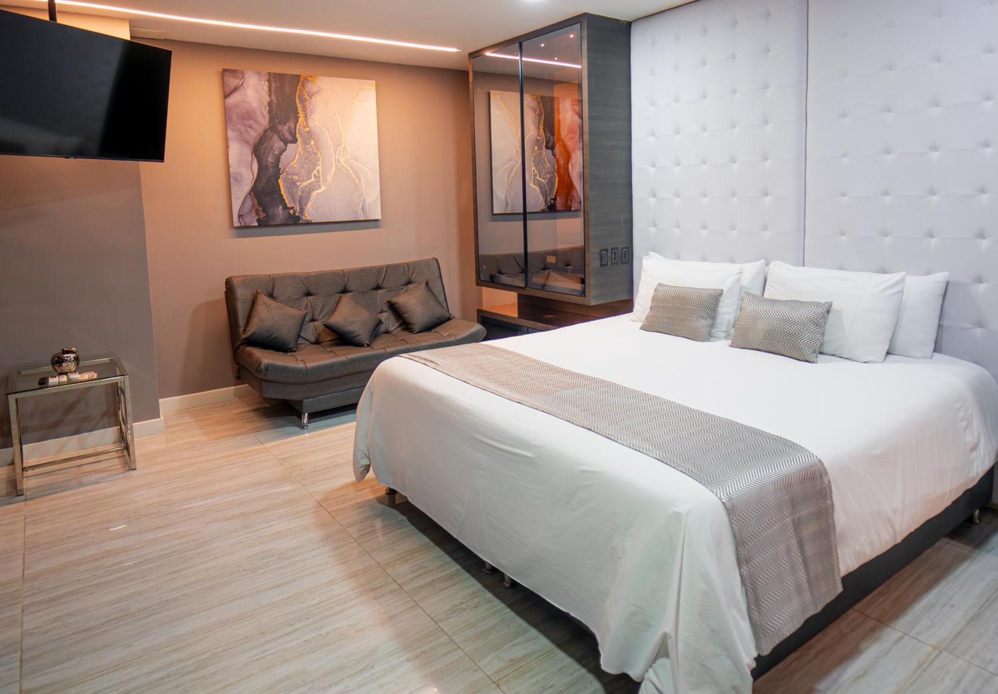 מדיין 1Million Luxury Suites מראה חיצוני תמונה